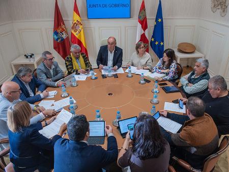 Imagen La Diputación de Segovia anticipa más de un millón y medio de euros a los ayuntamientos de la provincia por la recaudación de tributos de este ejercicio